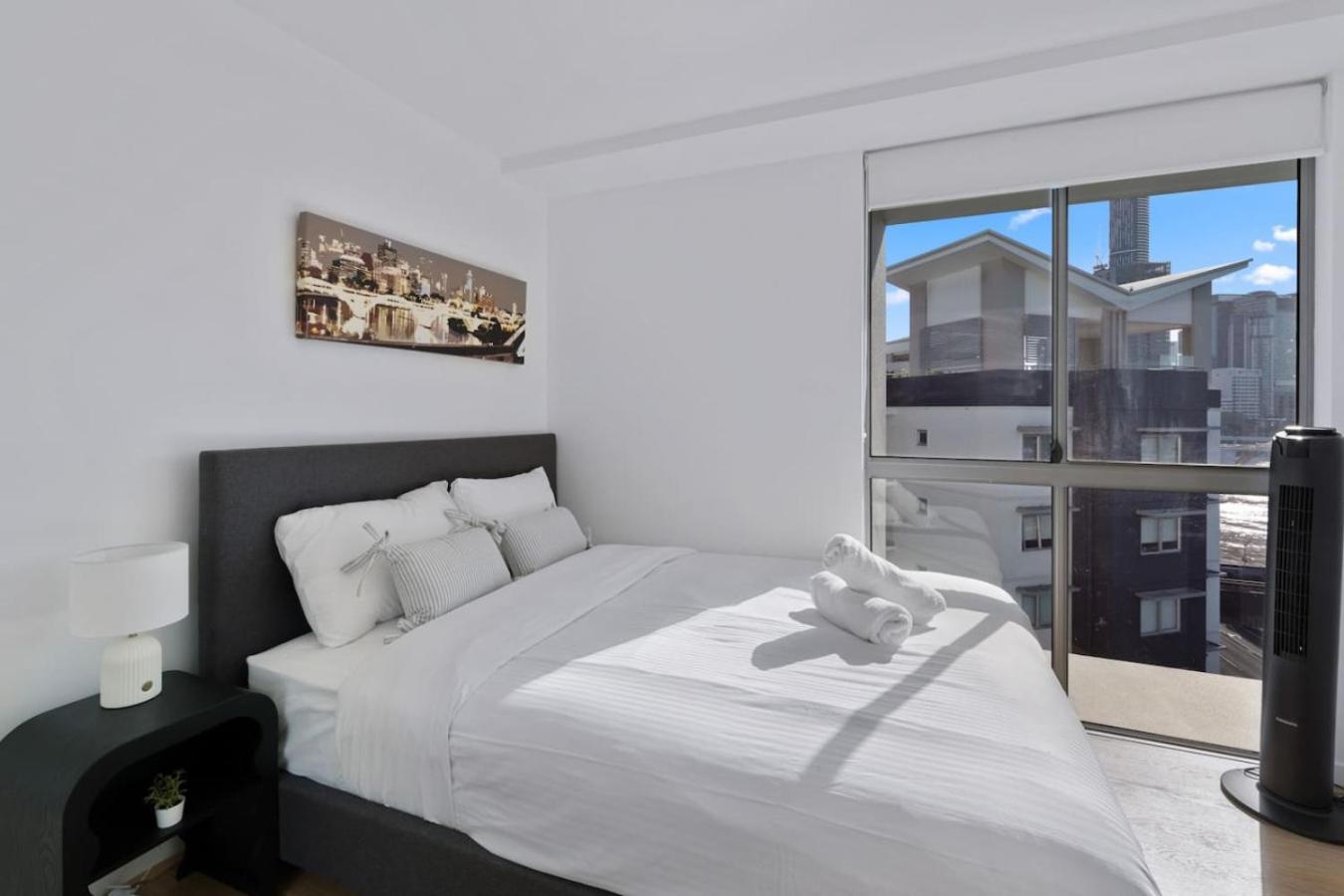 Apartment Cbd Modern 3bed Panoramic River View, 2cars And Pool Brisbane