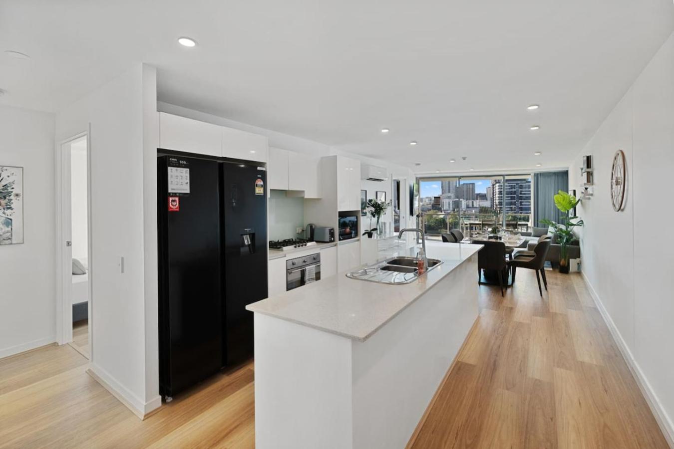 Cbd Modern 3bed Panoramic River View, 2cars And Pool Brisbane